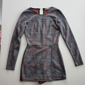 🌟 Chic Plaid Elegance: Long Sleeve Jumpsuit for Nights Out and Cocktails 🍸